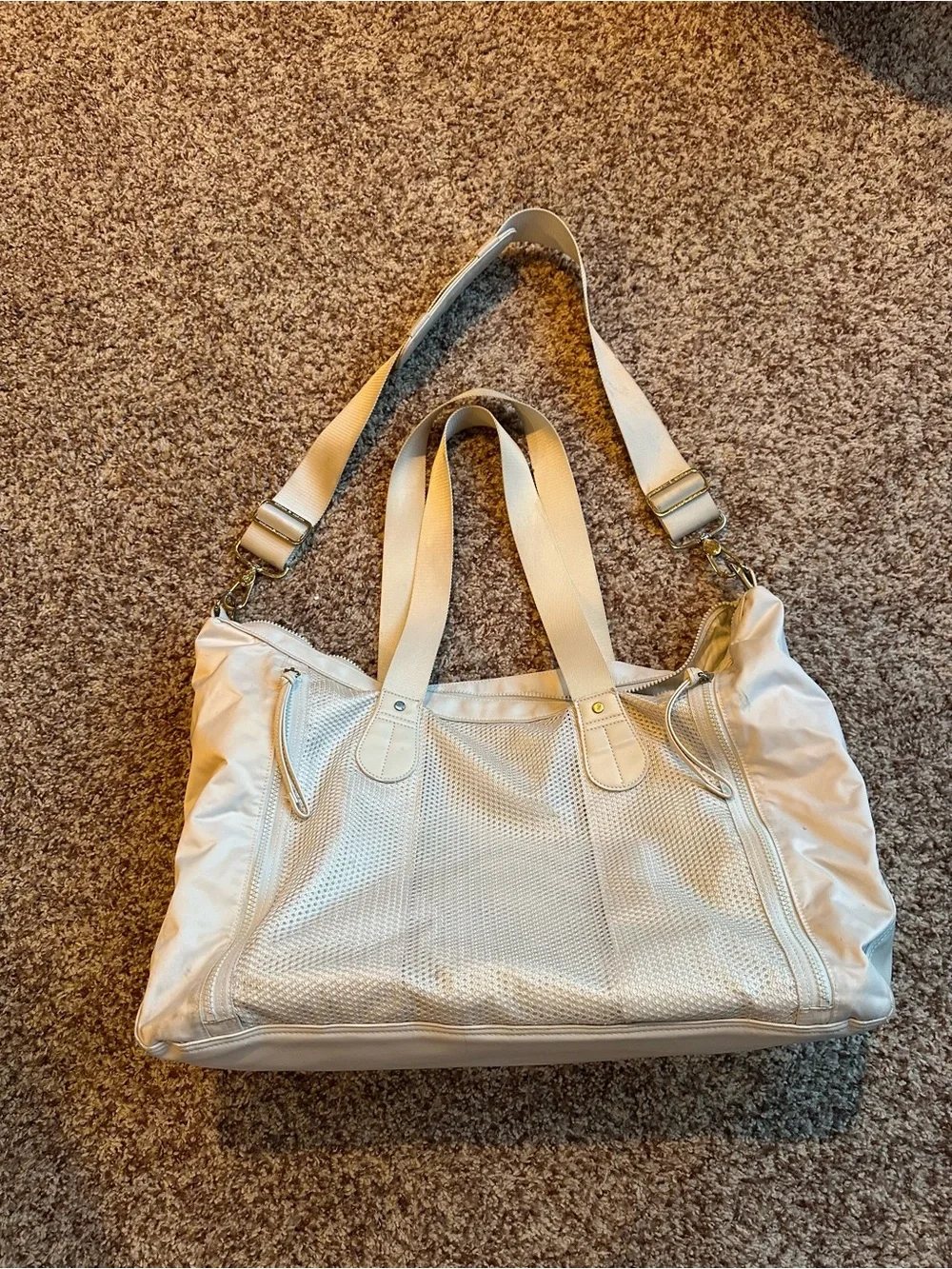 lululemon athletica Cream Shoulder Tote with Adjustable Strap